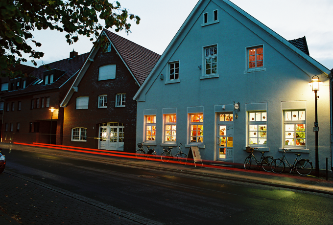Foto 013, Everswinkel bei Straenlampen-Licht